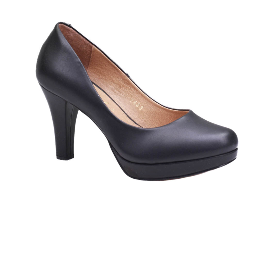 Zapatilla para dama de punta redonda, tacon y plataforma.