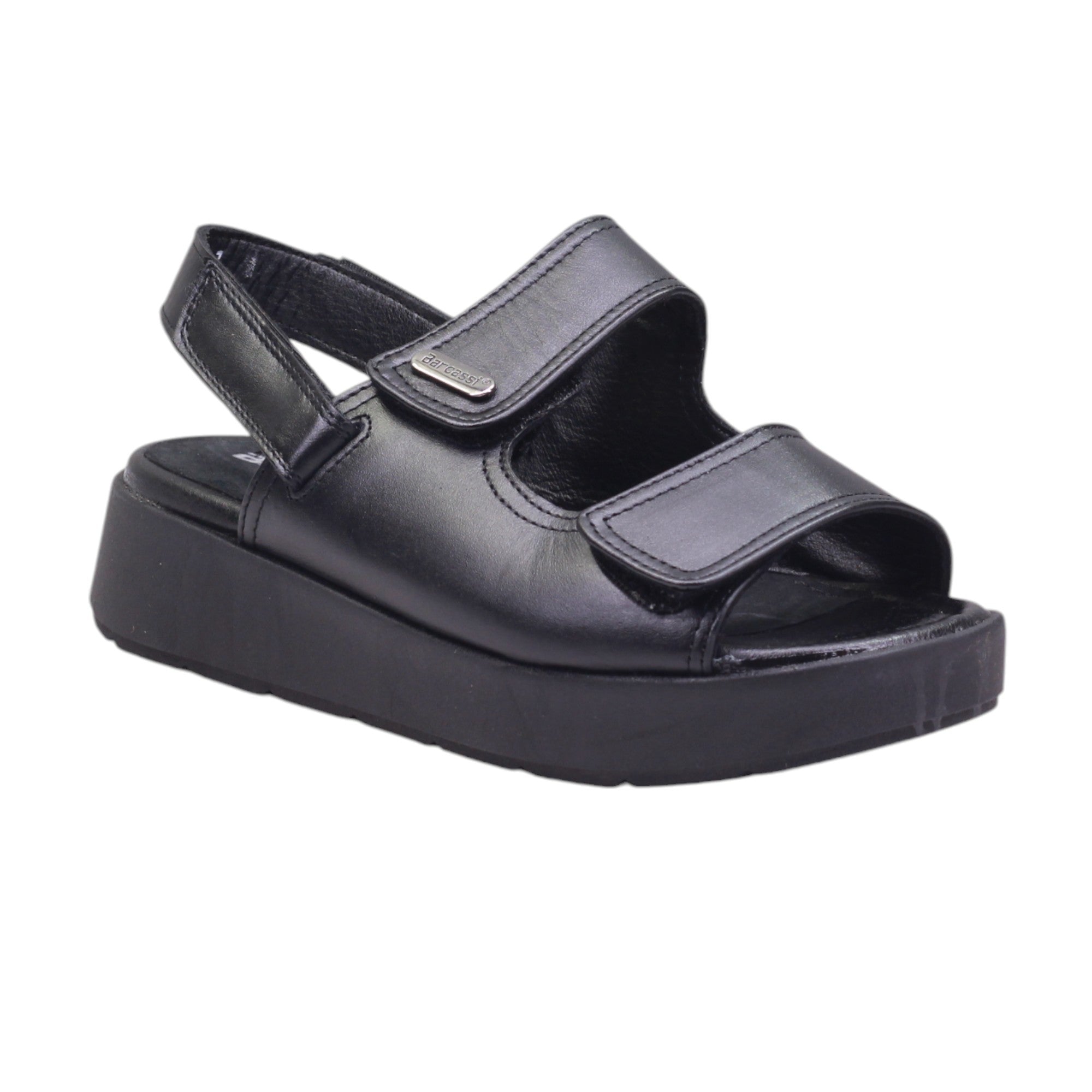 Sandalia casual con triple tira ajustable en vlecro