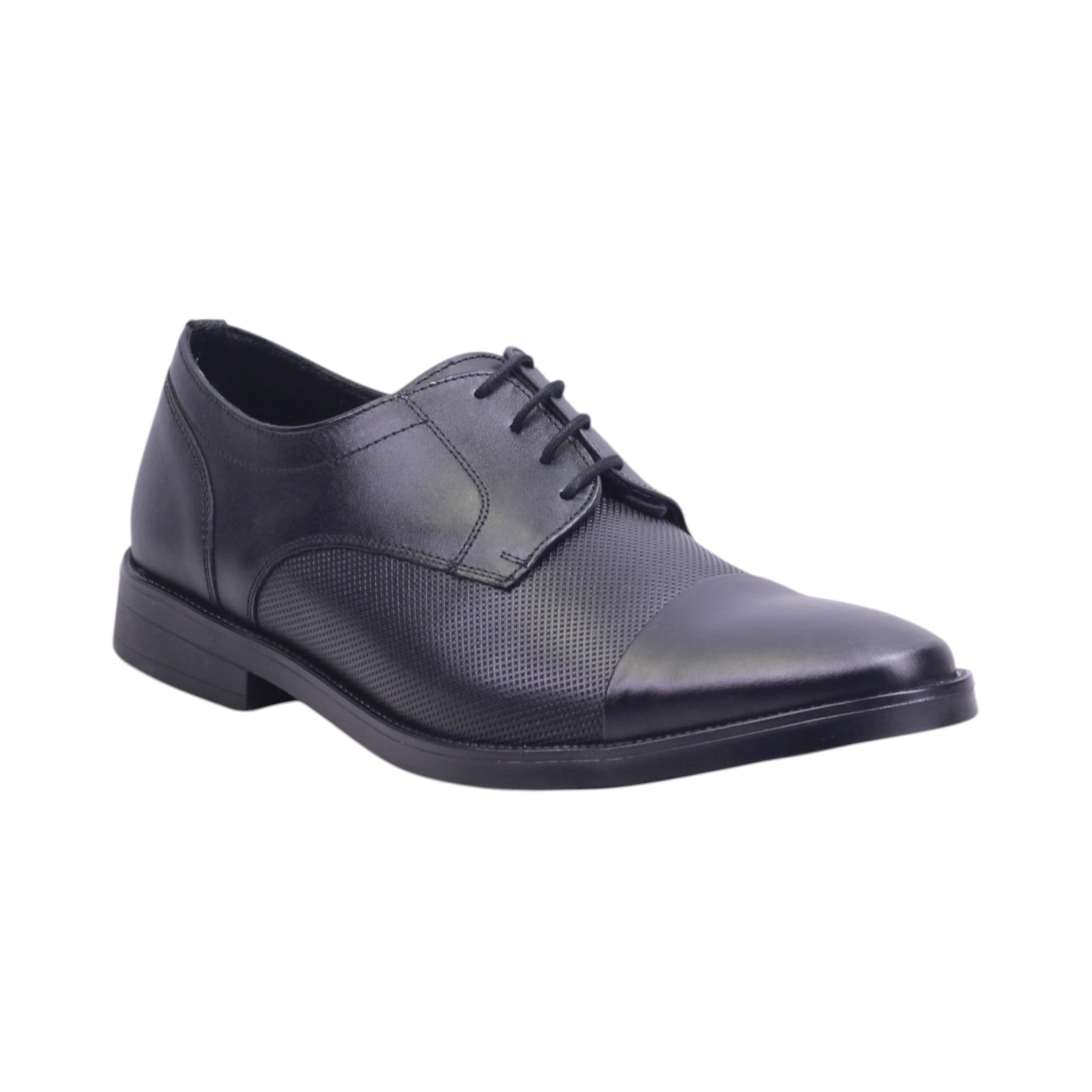 Zapato de caballero tipo Oxford con captoe