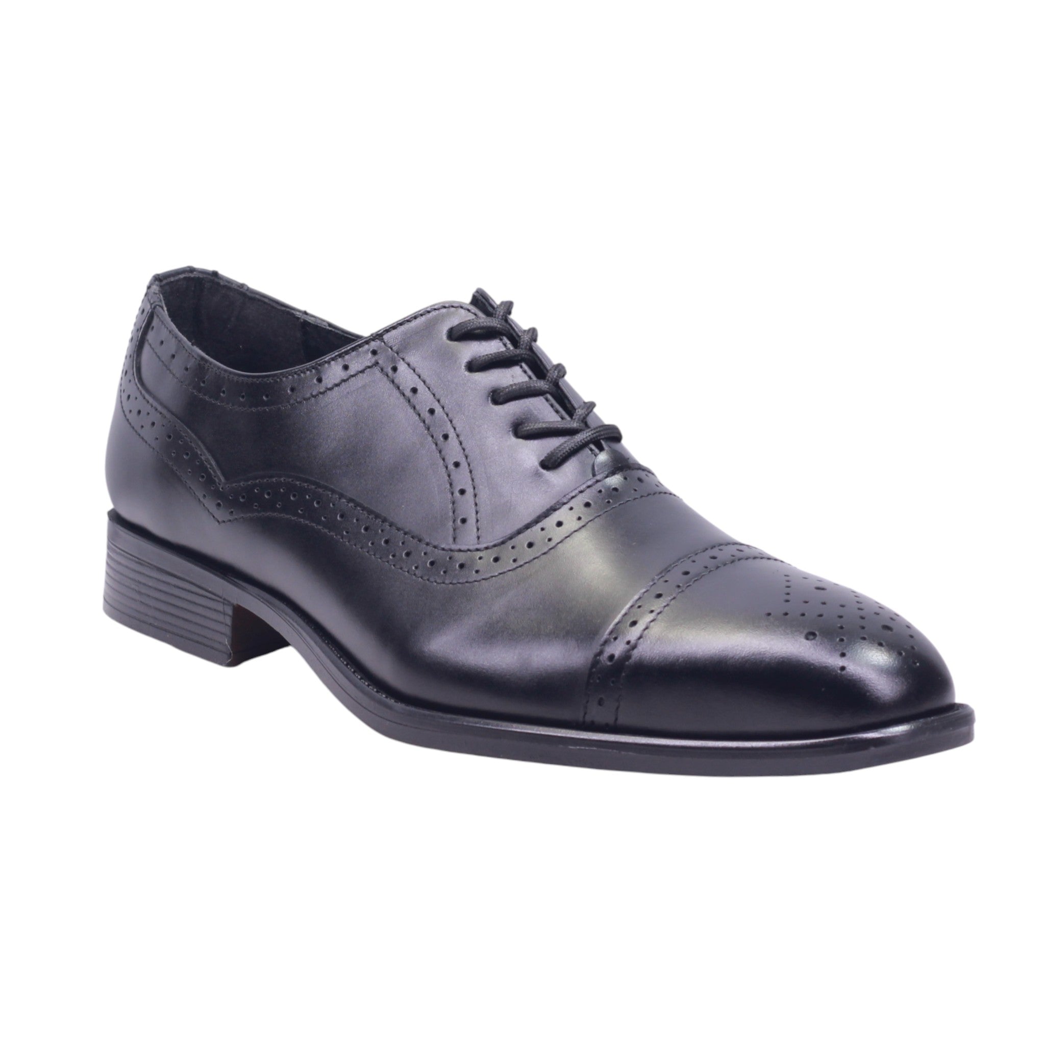 Zapato Oxford de caballero con brogue y agujetas