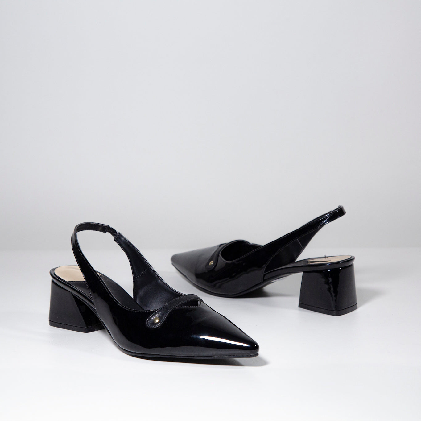 Zapatilla Antonella