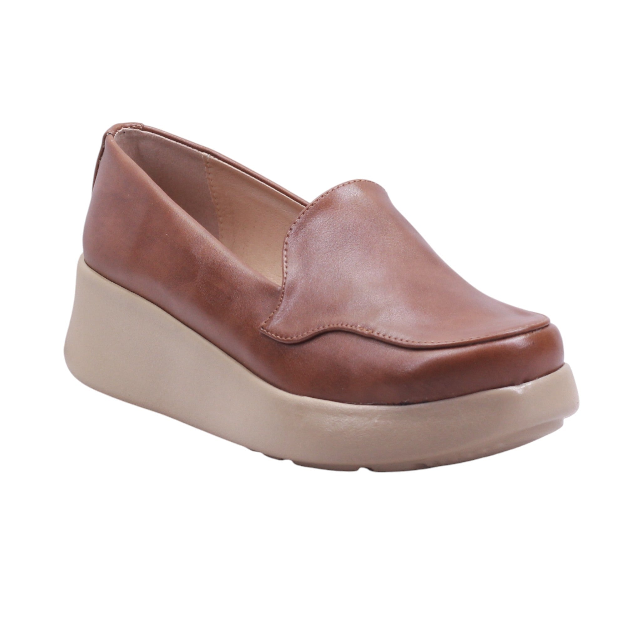 Mocasín con punta redonda y plataforma robusta