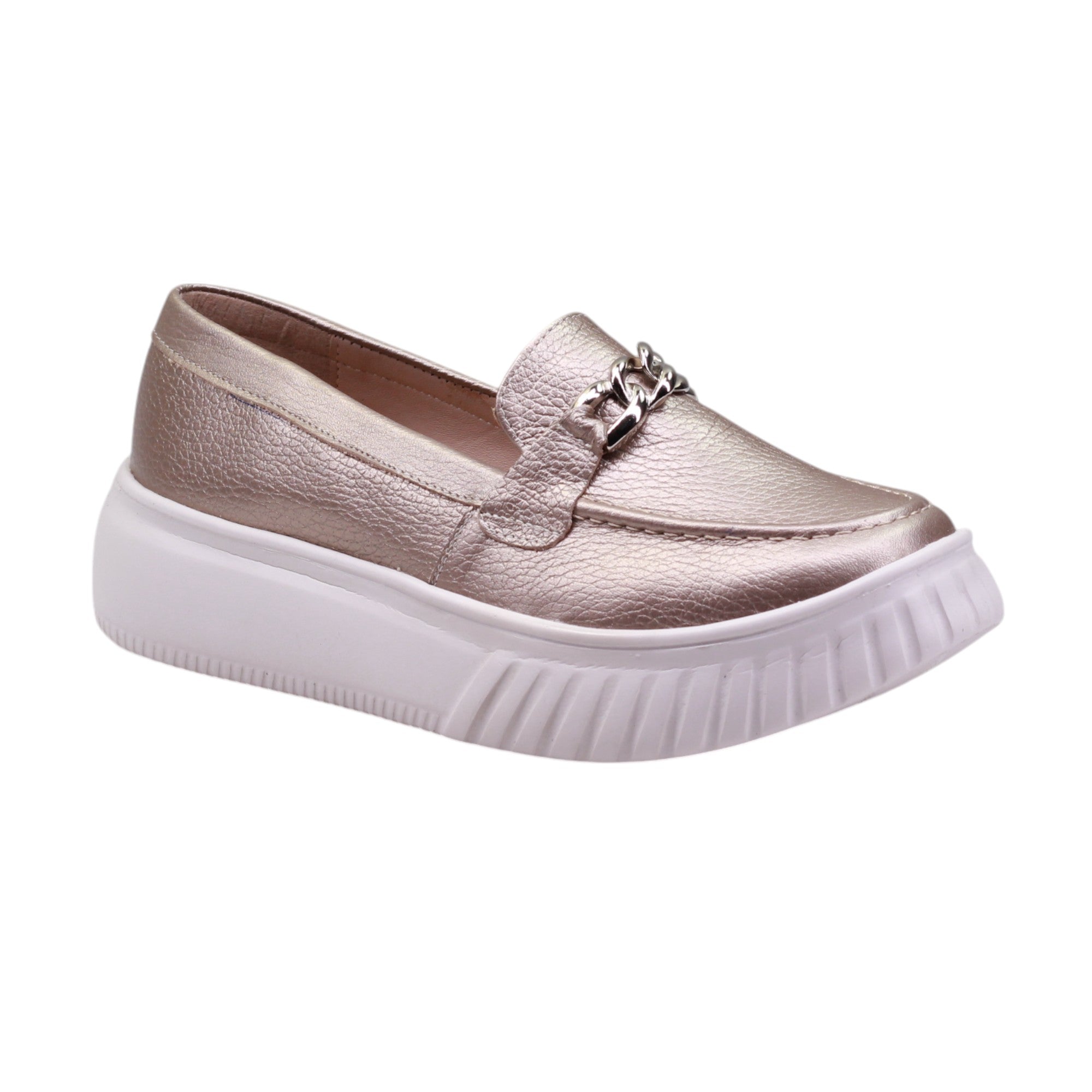 Mocasín  para dama casual con plataforma corrida y adorno en el corte