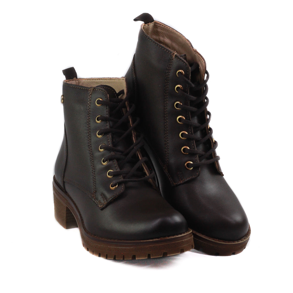 Botas best sale tacon medio