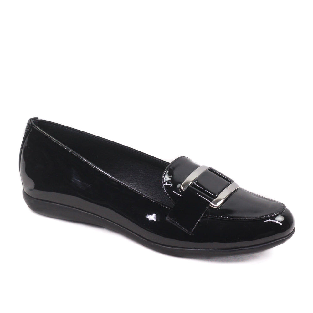 Mocasin para dama con adorno frontal